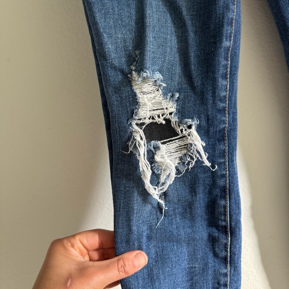 Good American Good Legs Crop Size 0/25 - Picture 3 of 11